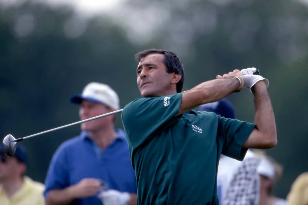 Desaparece la estatua de Seve Ballesteros en su pueblo natal en España